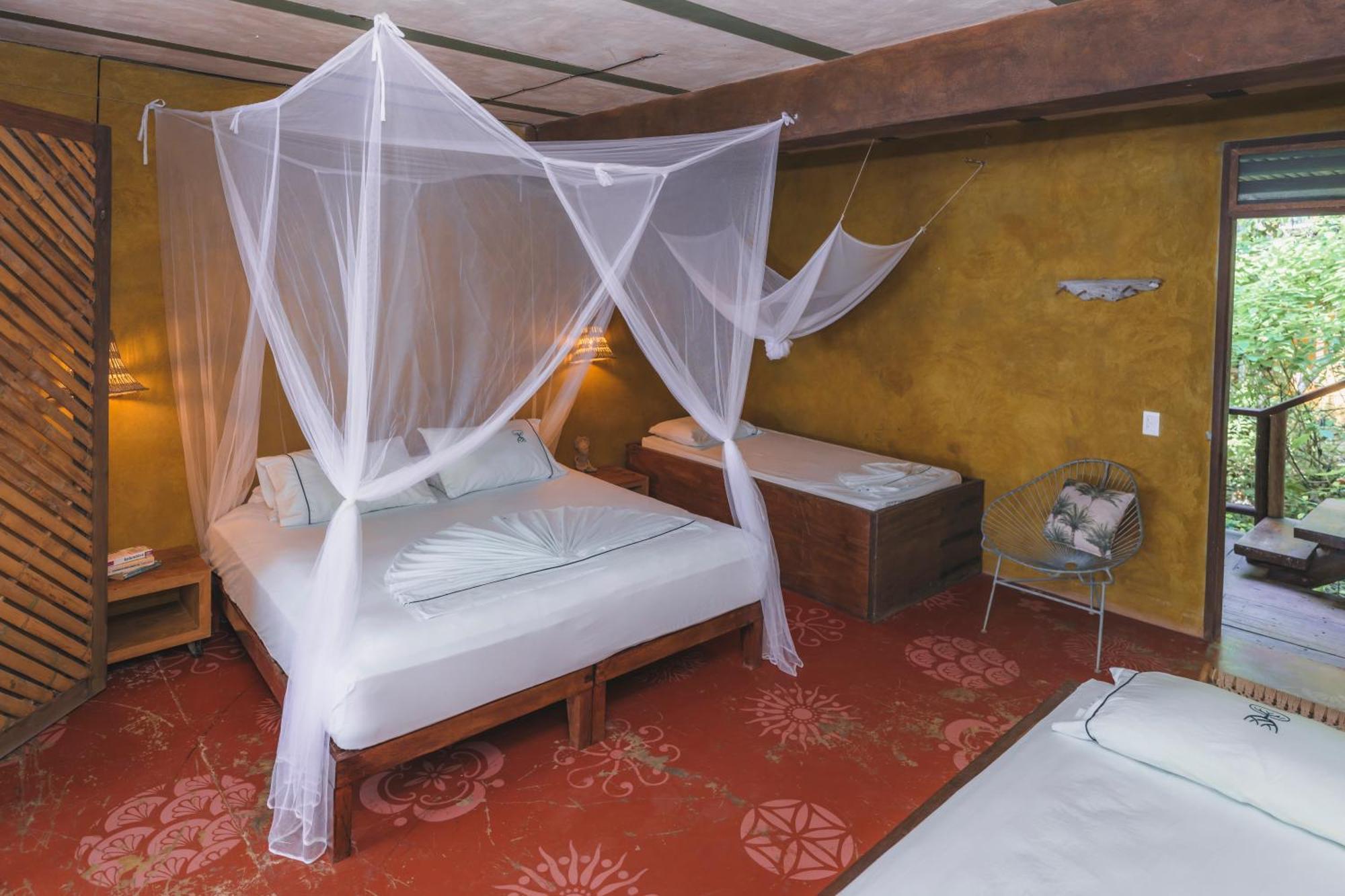 Вилла Isla Fuerte Eco House Puerto Limon Экстерьер фото